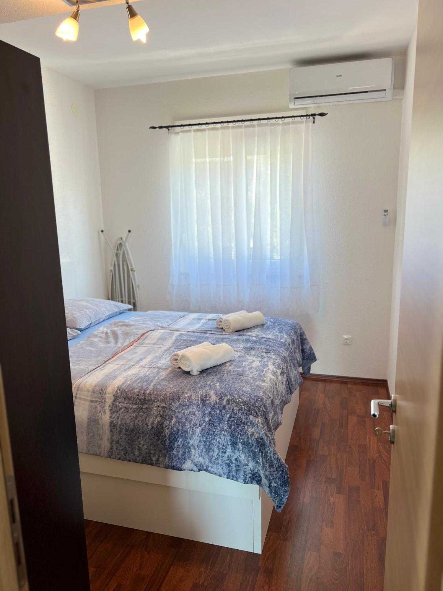 Apartments Mauro โนวีวีโนดอลสกี ภายนอก รูปภาพ