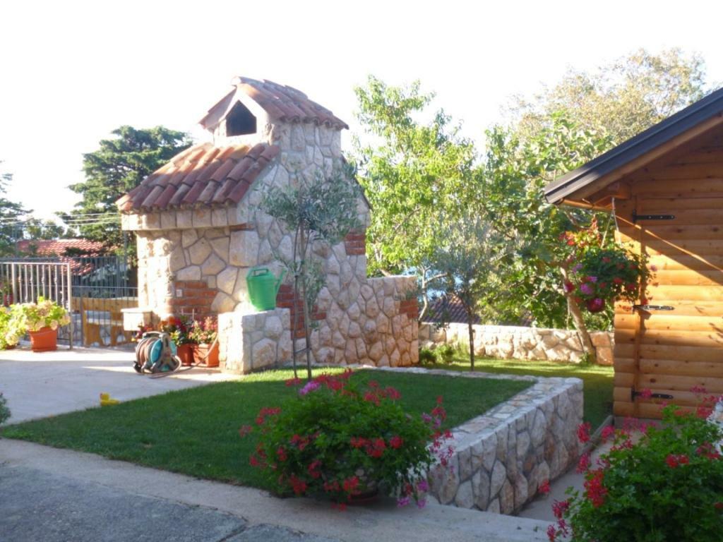 Apartments Mauro โนวีวีโนดอลสกี ภายนอก รูปภาพ